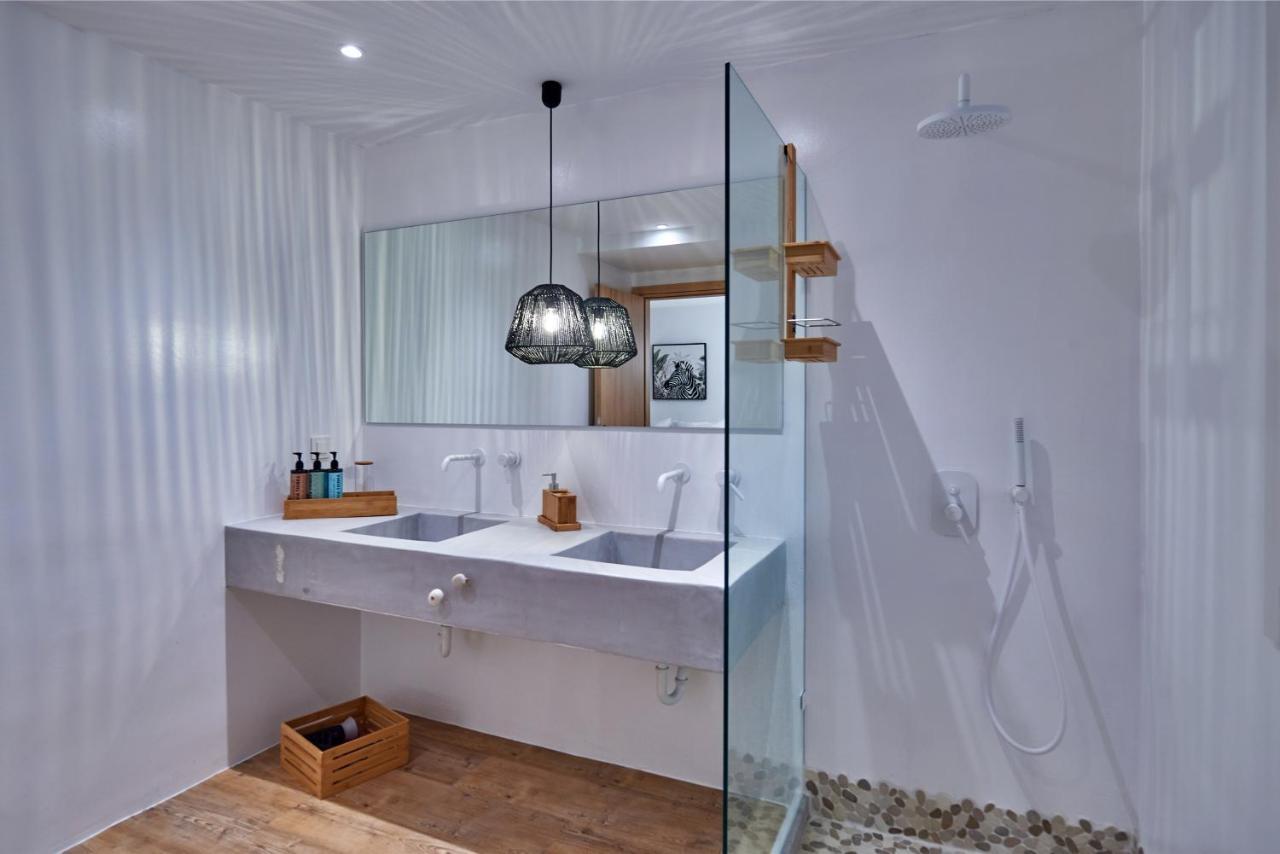 Appartamento Casa Mardiva Mare Paro Esterno foto
